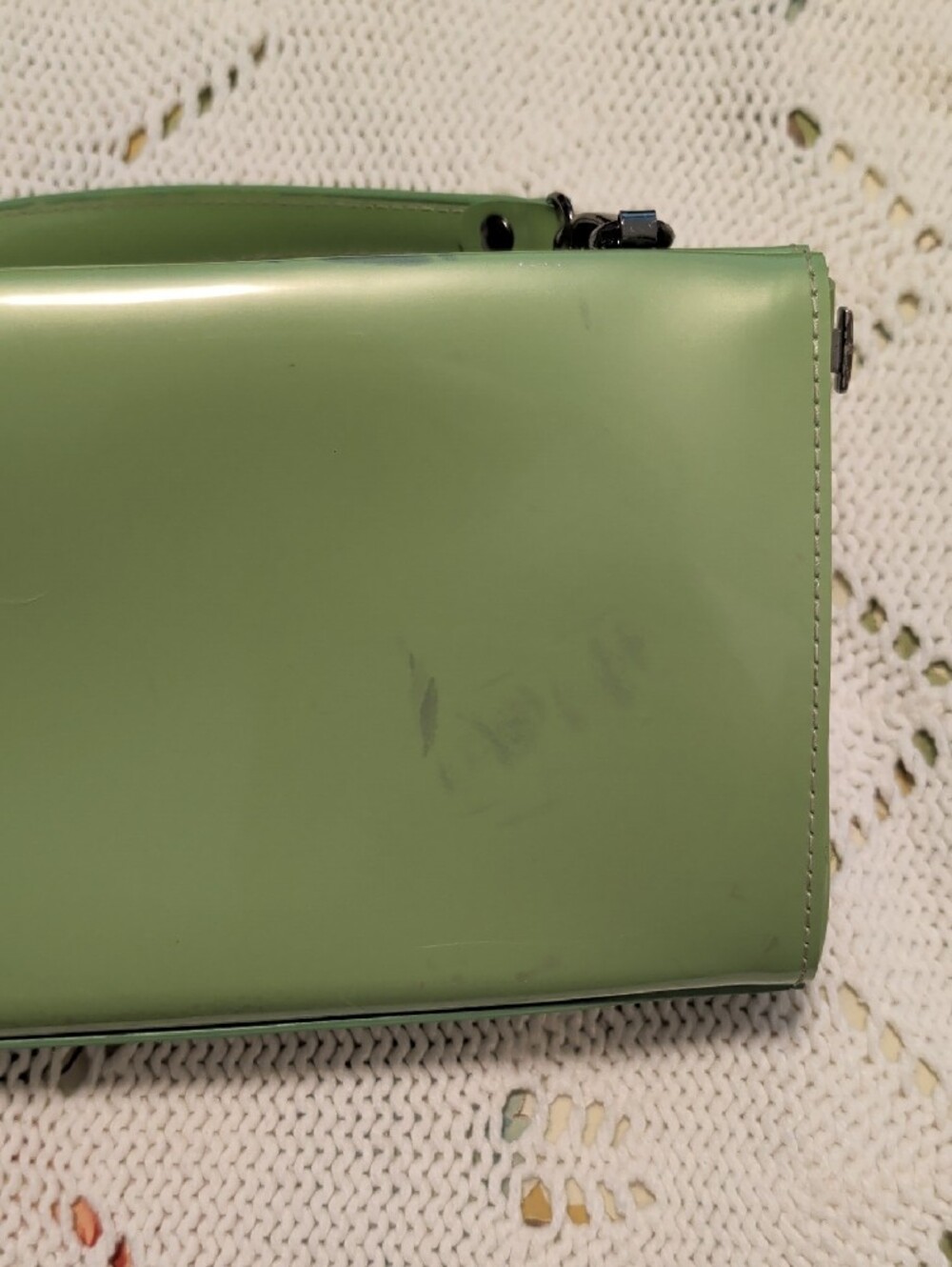 VINTAGE -Mint Green Patent Leather Women's Stylish Handbag - Picture 4 of 10